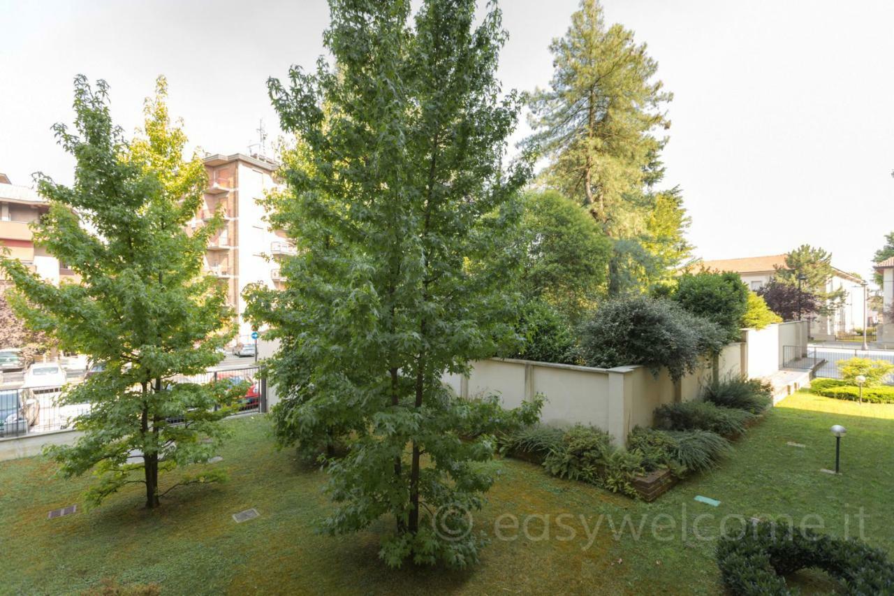 Easy Welcome Casa Rosada Apartamento Nova Milanese Exterior foto